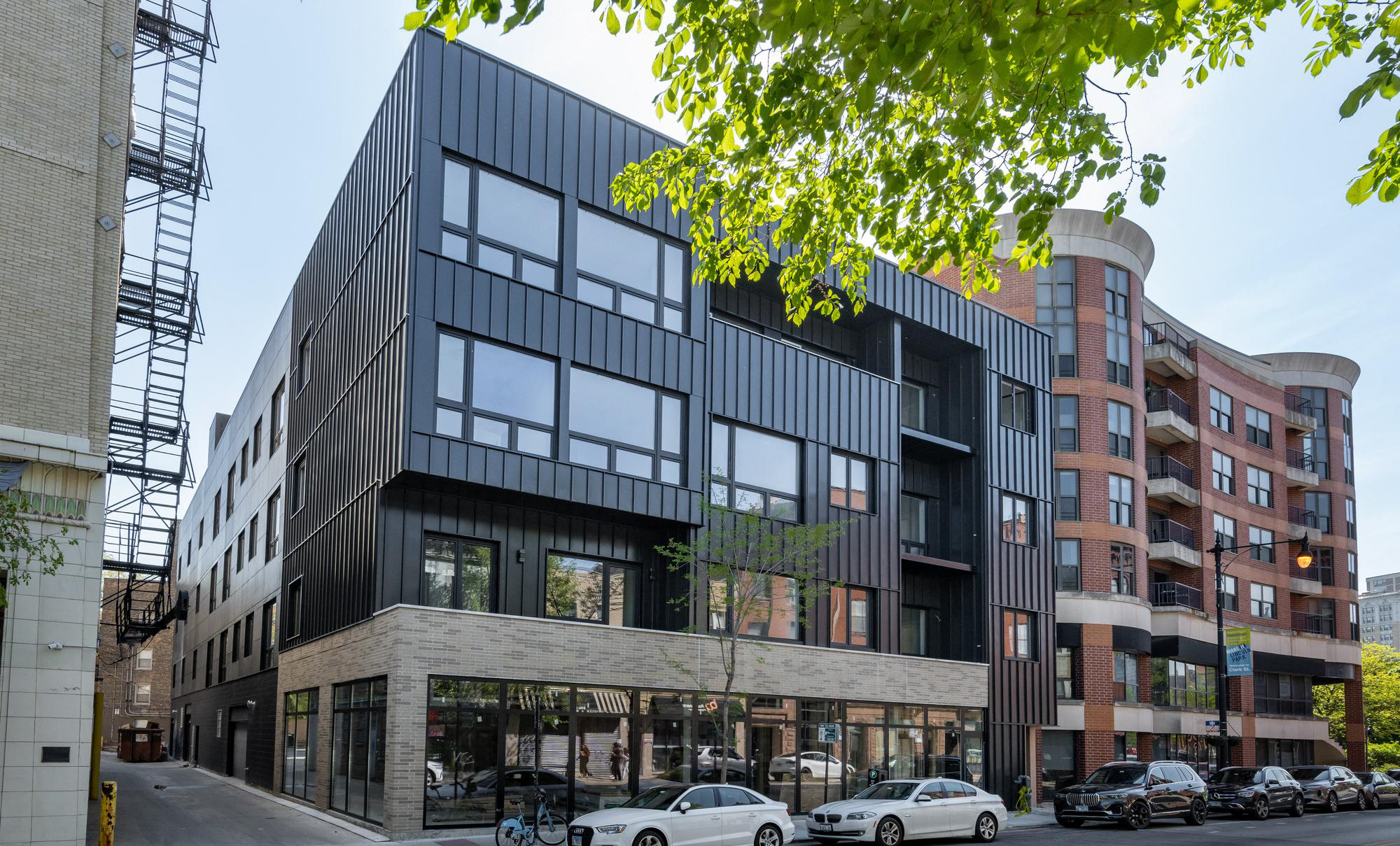 2317 N Clark 2317 N. Clark St., Chicago, IL 60614 Lincoln Park - Leasing by Cross Street